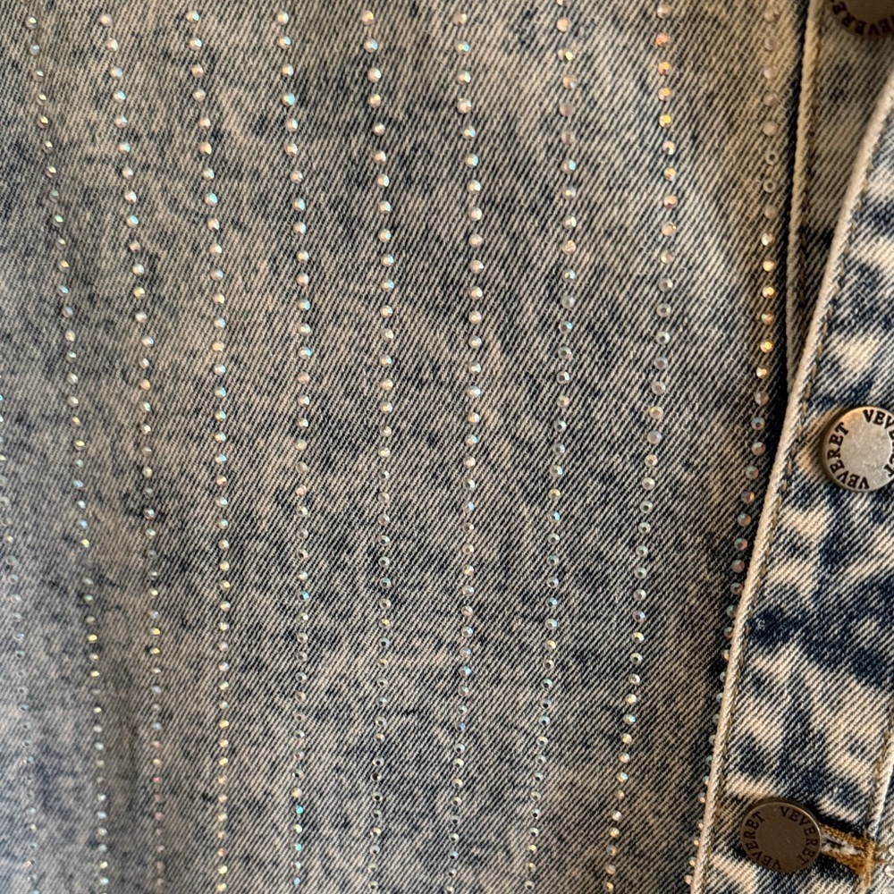 NWOT Vervet Striped Rhinestone Denim Jacket/Shacket Size Small - Picture 5 of 9